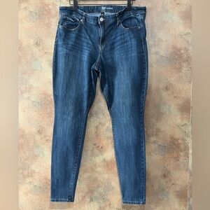 GAP Women's Classic Blue Skinny Jeans